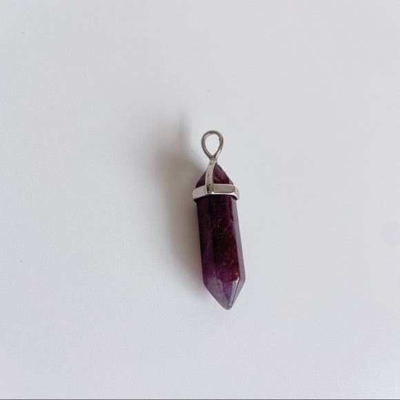 Amethyst Quartz Charm - Picture 4 of 4